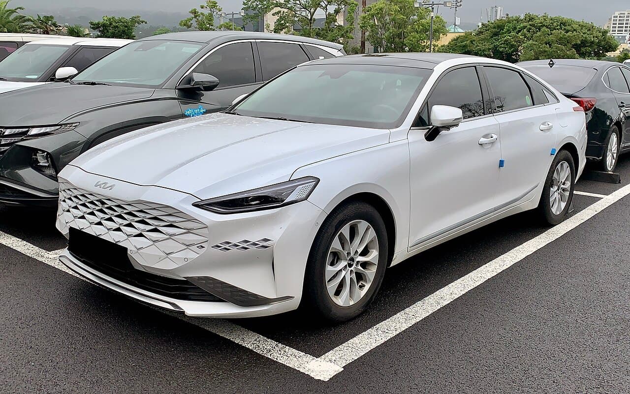 Kia K8