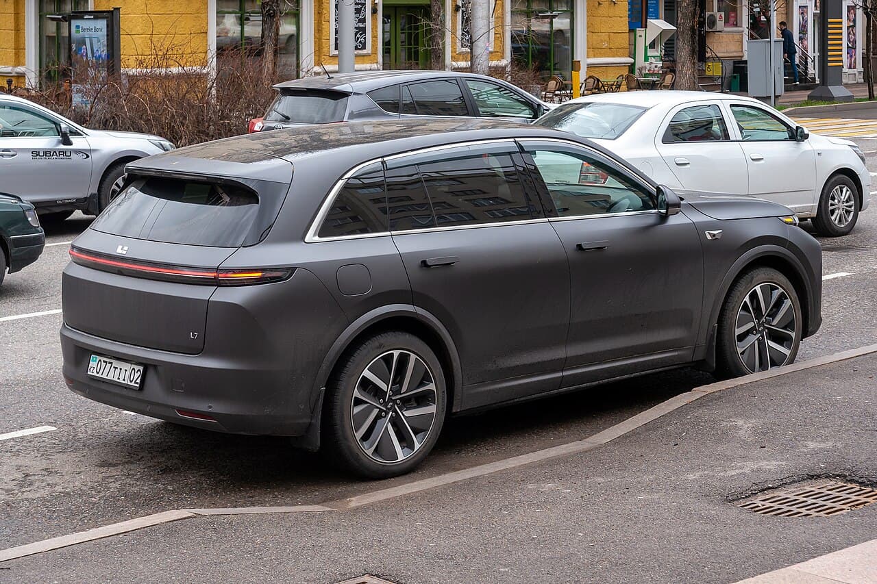Li Auto L7
